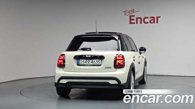 Mini Cooper из Кореи Encar