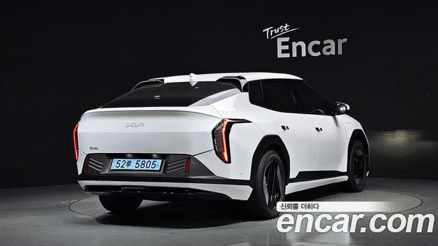 Kia EV4 из Кореи Encar
