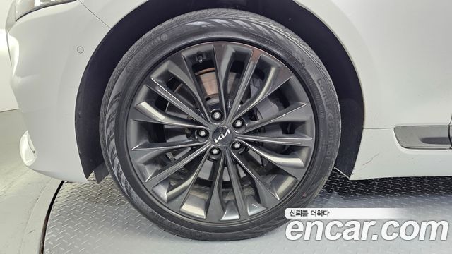 Kia K9 из Кореи Encar