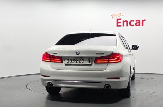 BMW 5-Series 530i xDrive Luxury Plus — пробег 86 839 км — фото 4 из 5