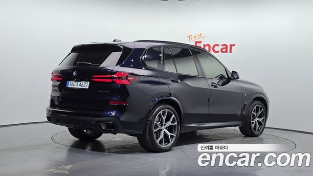 BMW X5 xDrive 40i M Sport — пробег 7 483 км — фото 2 из 5