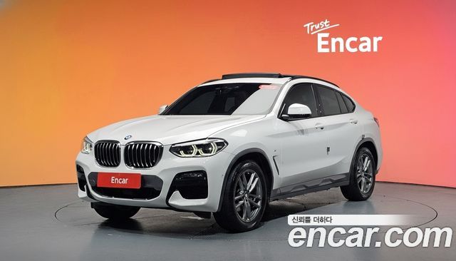 BMW X4 xDrive20i M Sport X — пробег 53 327 км — фото 1 из 5