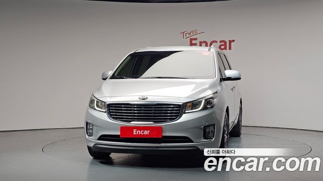 Kia Carnival 11-seater Noblesse — пробег 113 392 км — фото 3 из 5