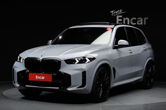 BMW X5 xDrive 40d M Sport Pro — пробег 4 016 км — фото 1 из 5