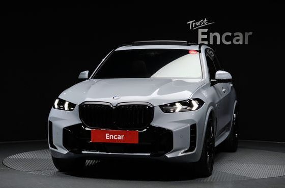 BMW X5 xDrive 40d M Sport Pro — пробег 4 016 км — фото 3 из 5