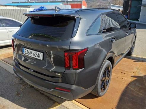 Kia Sorento HEV 1.6 2WD Signature X Line — пробег 1 300 км — фото 2 из 5