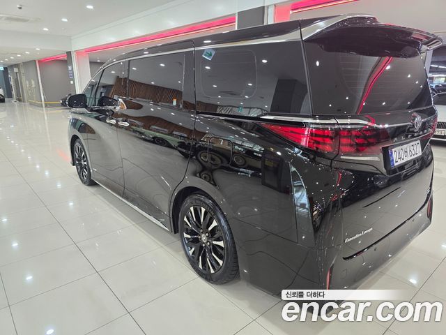 Toyota Alphard 2.5 HEV Executive AWD — пробег 24 251 км — фото 2 из 5