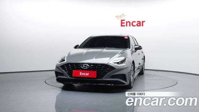 Hyundai Sonata 2.0 Premium Plus — пробег 135 001 км — фото 3 из 5