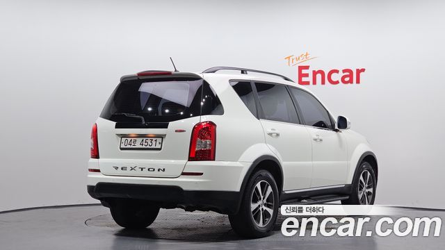 Ssangyong Rexton из Кореи Encar