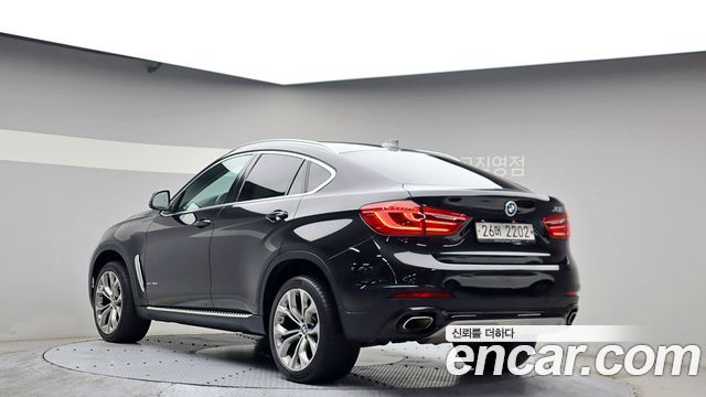 BMW X6 xDrive 30d — пробег 106 996 км — фото 2 из 5