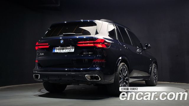 BMW X5 xDrive 40i M Sport — пробег 6 700 км — фото 2 из 5