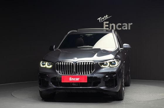 BMW X5 xDrive 40i M Sport — пробег 98 301 км — фото 3 из 5