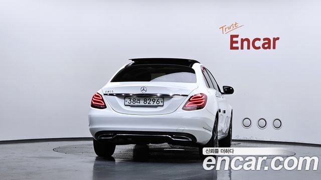Mercedes-Benz C-Class из Кореи Encar