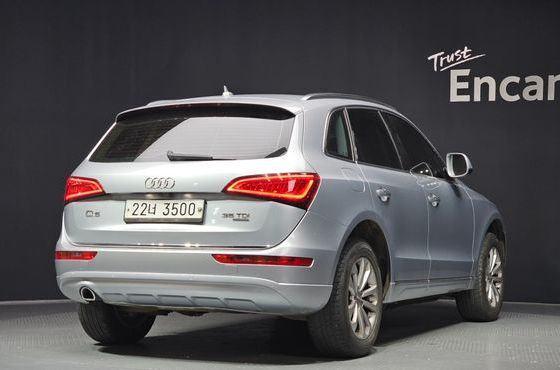 Audi Q5 35 TDI Quattro 8R — пробег 207 394 км — фото 2 из 5