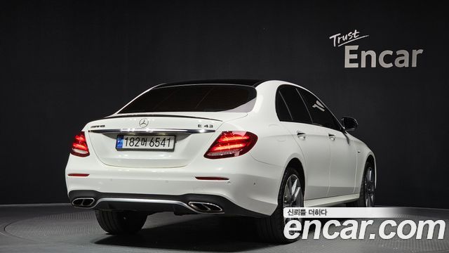 Mercedes-Benz E-Class из Кореи Encar
