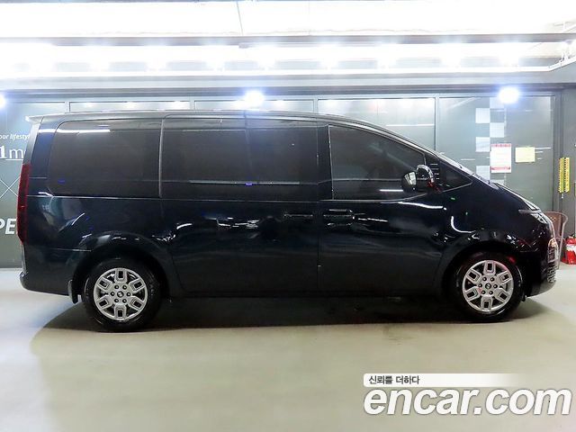 Hyundai Staria из Кореи Encar