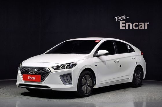 Hyundai Ioniq 1.6 HEV I — пробег 82 103 км — фото 1 из 5