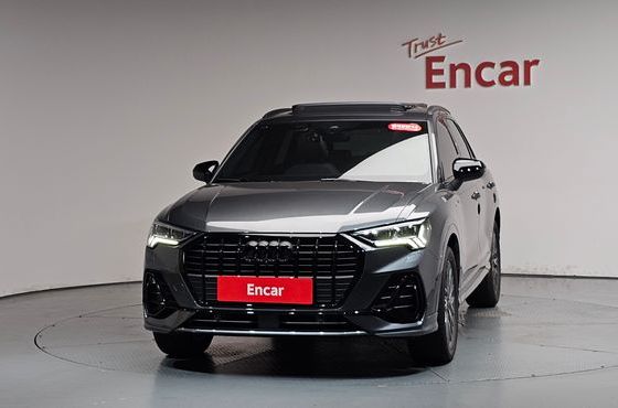 Audi Q3 35 TDI Premium — пробег 18 001 км — фото 3 из 5