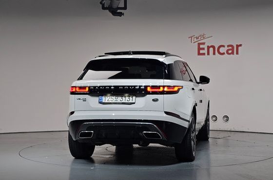 Land Rover Range Rover Velar 3.0 P400 R-Dynamic HSE — пробег 43 517 км — фото 4 из 5