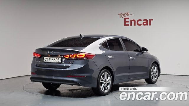 Hyundai AVANTE из Кореи Encar