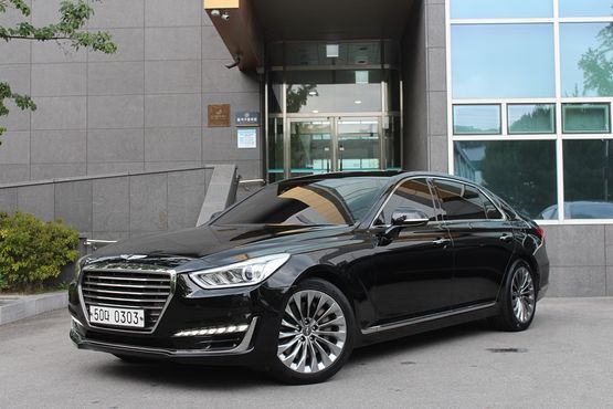 Genesis EQ900 3.3 T-GDI Luxury — пробег 184 600 км — фото 1 из 5