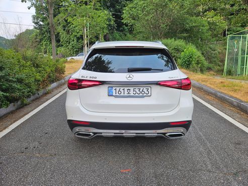 Mercedes-Benz GLC-Class GLC 300 4MATIC Avantgarde — пробег 10 087 км — фото 3 из 5