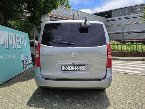 Hyundai Starex Urban 9-Seater Premium — пробег 74 134 км — фото 4 из 5