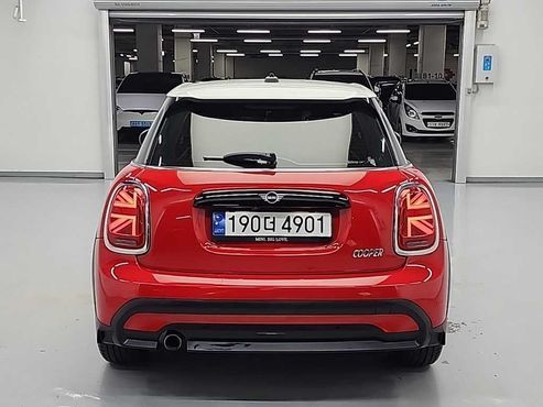 Mini Cooper Classic Third Generation — пробег 40 622 км — фото 2 из 5