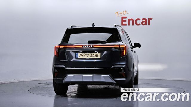 Kia Seltos из Кореи Encar