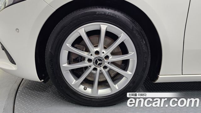 Mercedes-Benz A-Class из Кореи Encar