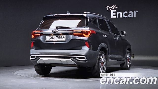Kia Seltos из Кореи Encar