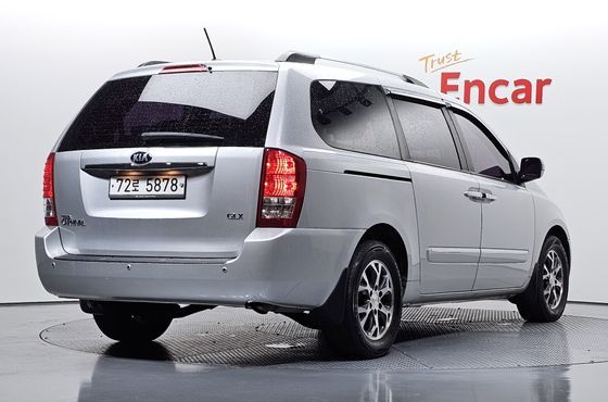 Kia Carnival Grand Carnival GLX Deluxe — пробег 157 691 км — фото 2 из 5