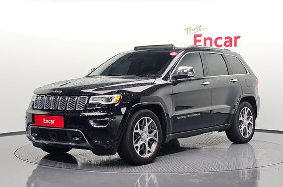 Jeep Cherokee 3.6 Overland WK2 — пробег 114 582 км — фото 1 из 5
