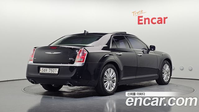 Chrysler 300C из Кореи Encar
