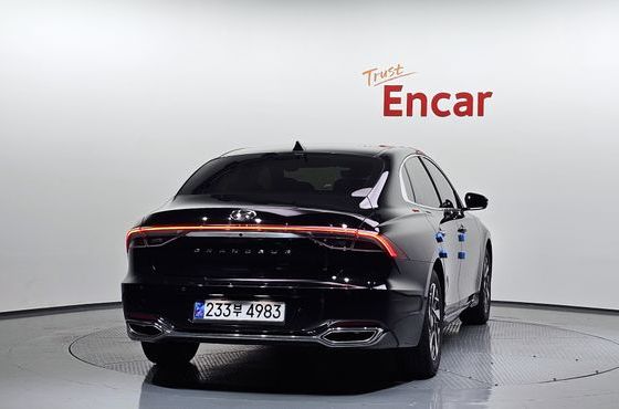 Hyundai Grandeur Premium — пробег 57 061 км — фото 4 из 5