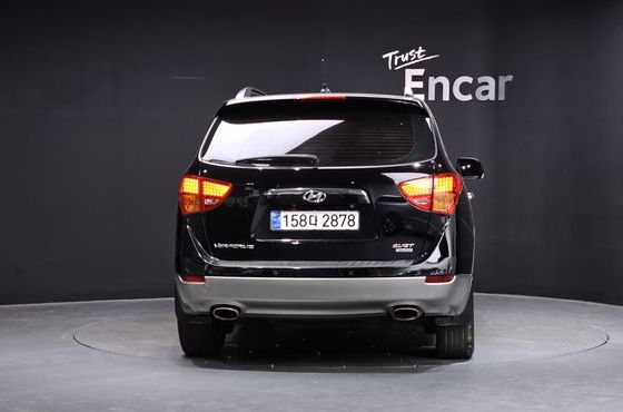 Hyundai Veracruz Diesel 4WD Exclusive Special — пробег 216 755 км — фото 4 из 5