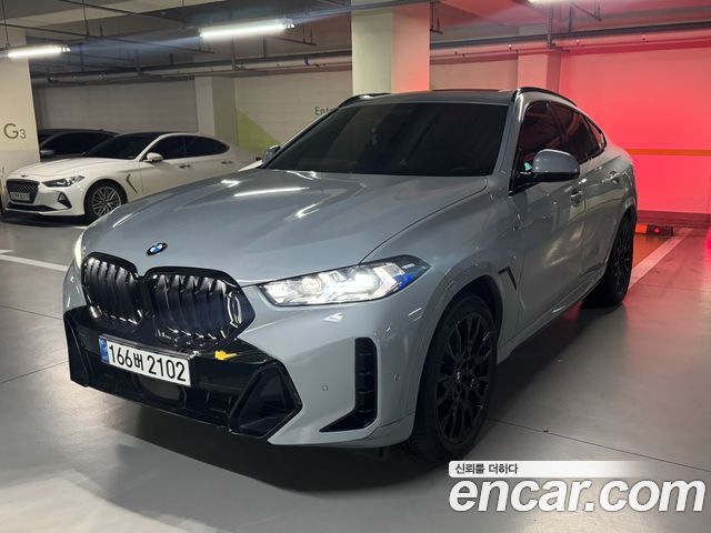 BMW X6 xDrive40i M Sport — пробег 30 600 км — фото 1 из 5