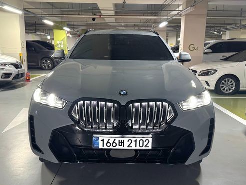 BMW X6 xDrive40i M Sport — пробег 30 600 км — фото 3 из 5