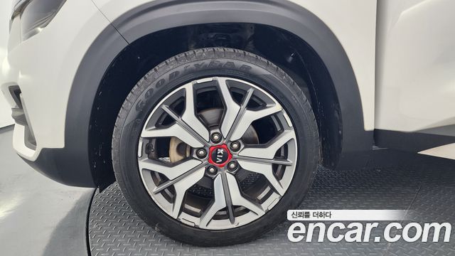 Kia Seltos из Кореи Encar