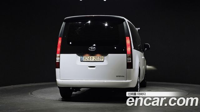 Hyundai Staria из Кореи Encar