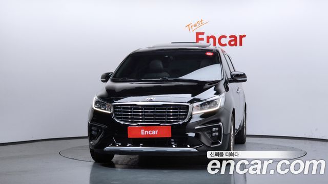 Kia Carnival 9-Seater Noblesse Special — пробег 169 341 км — фото 3 из 5