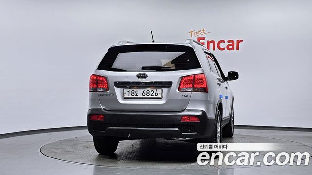 Kia Sorento Diesel 2.0 2WD TLX High-Deluxe — пробег 263 908 км — фото 4 из 5