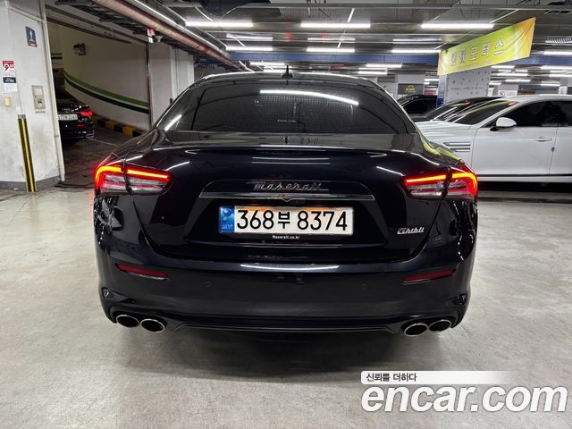 Maserati Ghibli 2.0 GT Base 3rd — пробег 51 000 км — фото 4 из 5