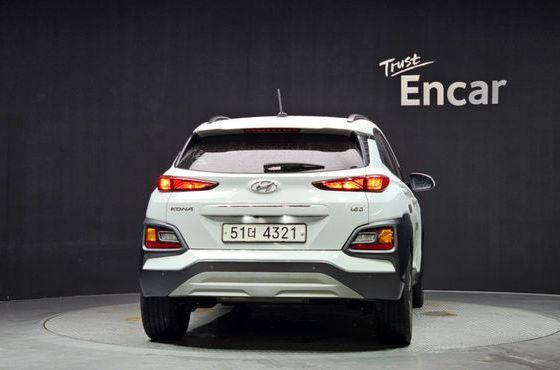 Hyundai Kona Diesel 1.6 2WD Modern Art — пробег 114 825 км — фото 4 из 5