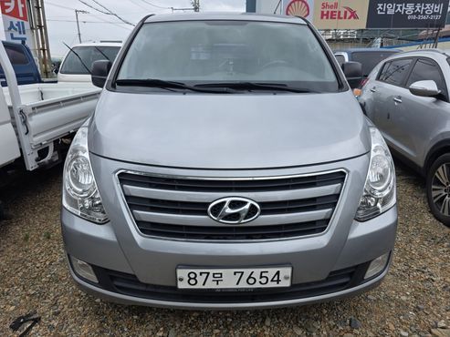 Hyundai Starex 3-Seater VAN Smart — пробег 244 500 км — фото 3 из 5