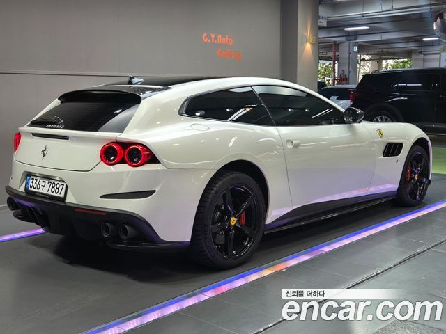 Ferrari GTC4 Lusso из Кореи Encar