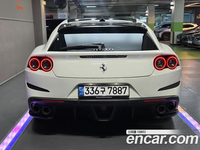 Ferrari GTC4 Lusso из Кореи Encar