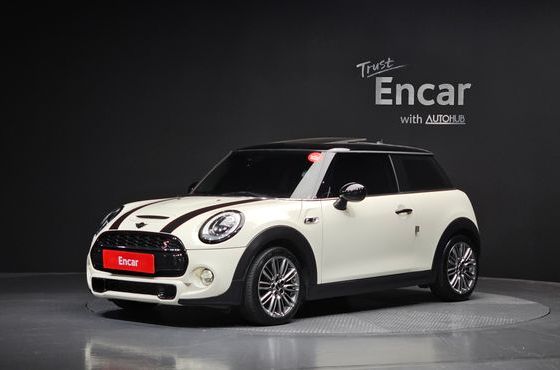 Mini Cooper Standard Third Generation — пробег 79 563 км — фото 1 из 5