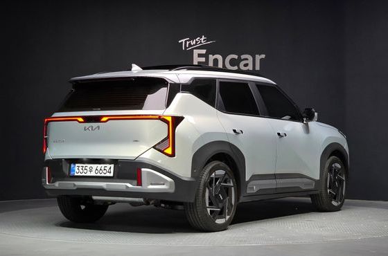 Kia Seltos HEV 1.6 2WD Prestige — пробег 1 211 км — фото 2 из 5