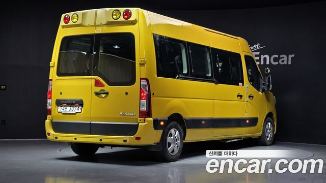 Renault (Samsung) Master School Bus 15-Seater — пробег 202 348 км — фото 2 из 5
